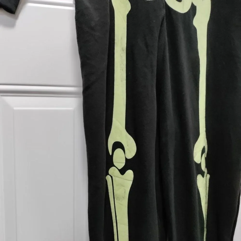 NWT #FOLLOWME Glow In The Dark Skelton KIDS Onesie S, M